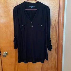 Ladies 3/4 sleeve dress shirt